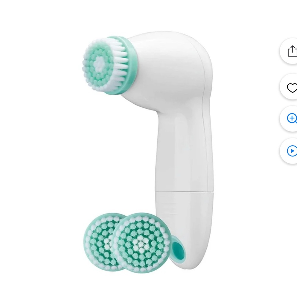 White and Green Facial Cleansing Brush